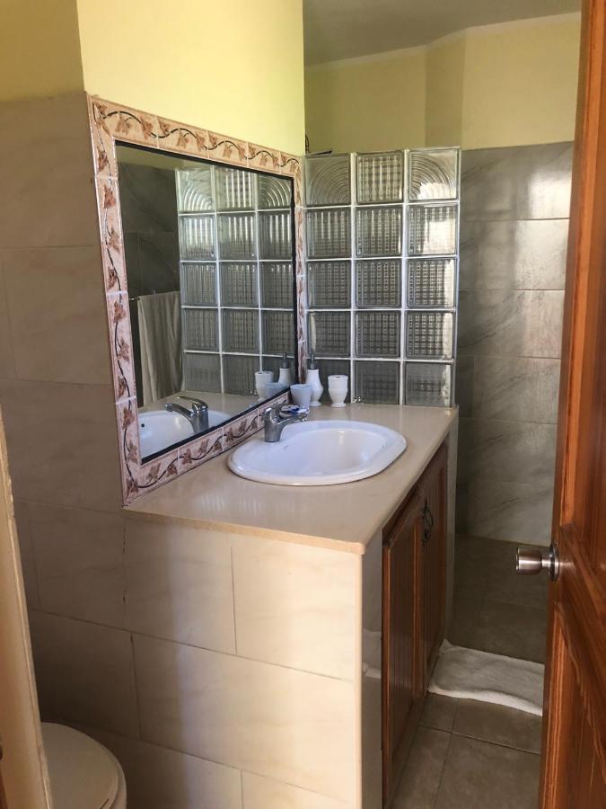 Hotel Cambri Нагуа Екстериор снимка