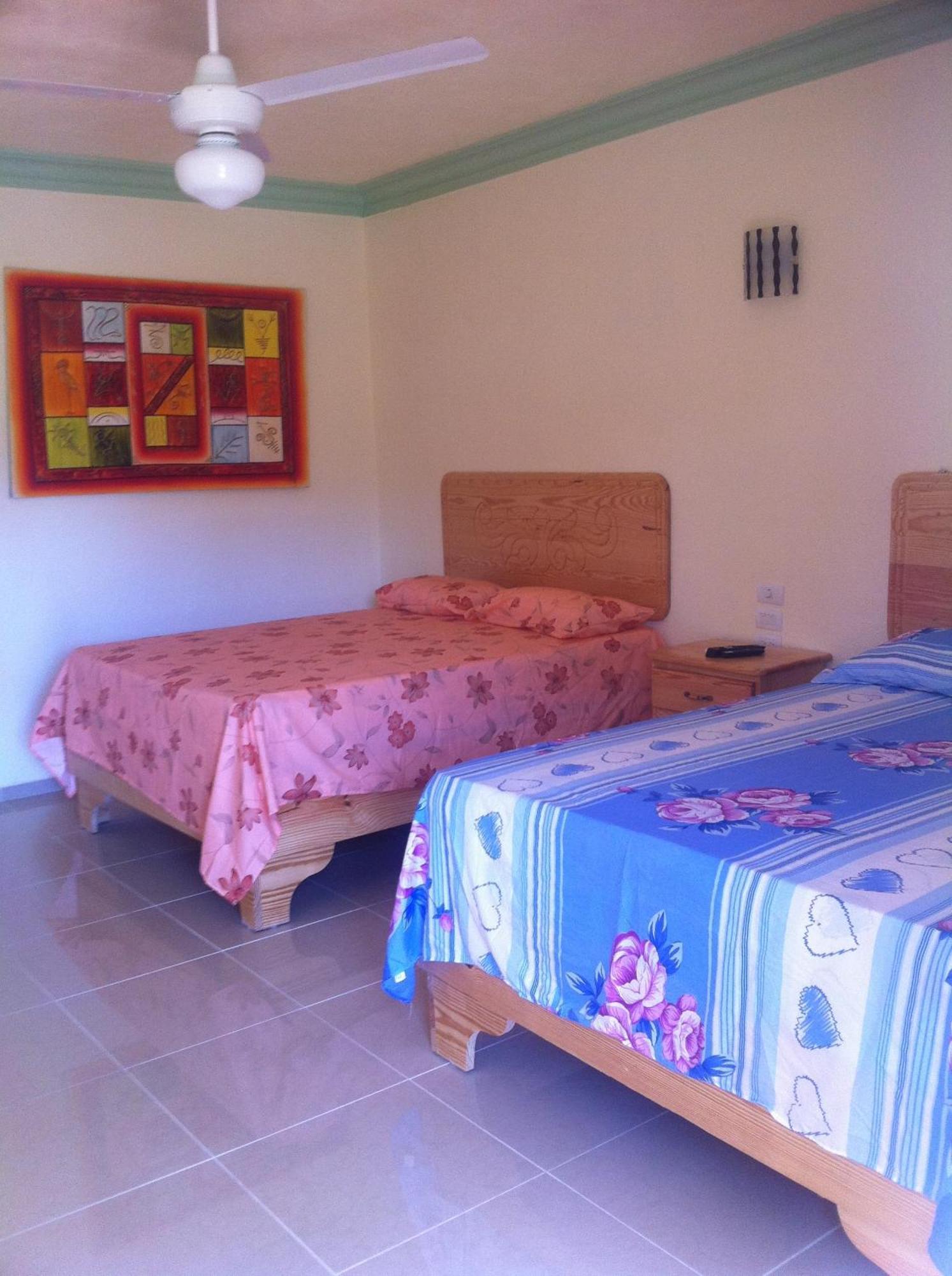 Hotel Cambri Нагуа Екстериор снимка